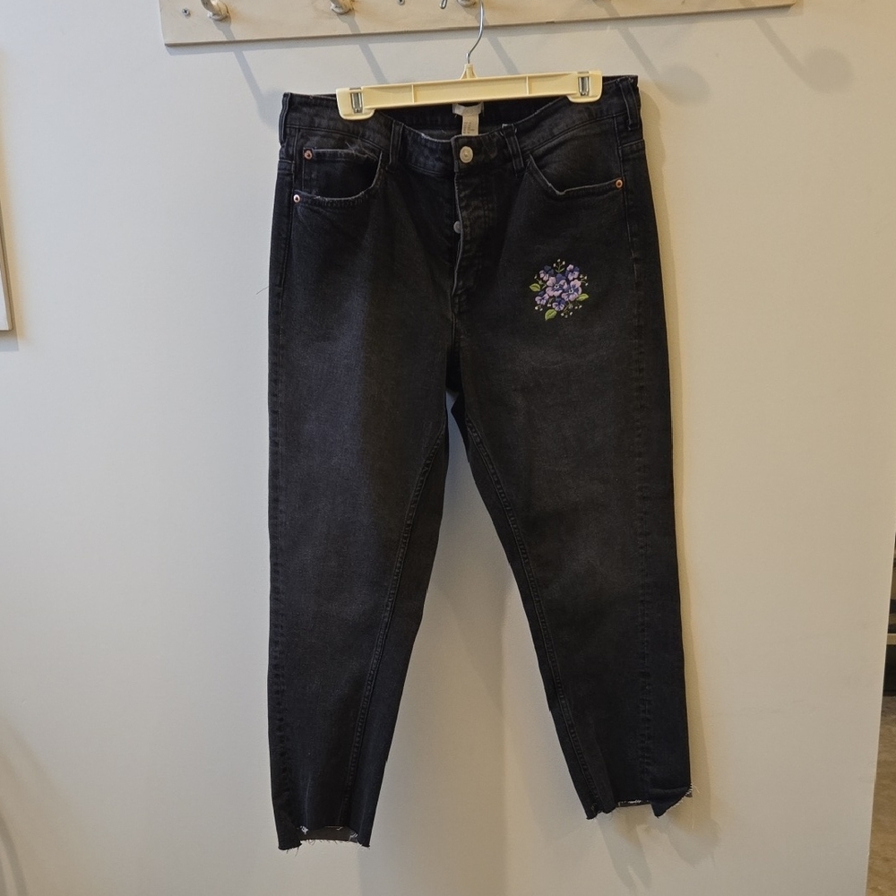 Embroidered Black Jeans for Women